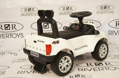 Толокар RivertToys FORD RANGER DK-P01